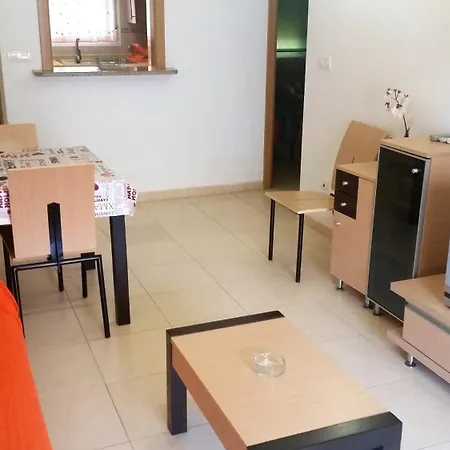 Inmo Cosmos Vistamar Iii Av83-04 Appartement *